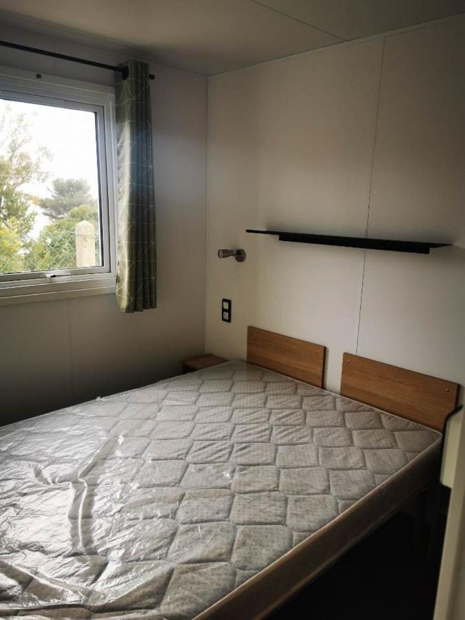 Mobil Home Neuf Camping L Ile Dor Plage St Raphael Avec Piscine Saint-Raphael  Ngoại thất bức ảnh
